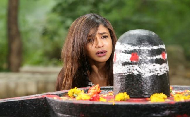 face-lakshmi-bomb-on-maha-shivaratri